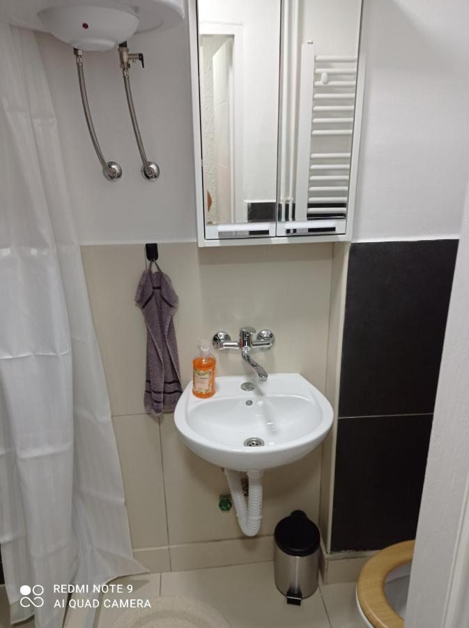 7 Days Premium Apartment 2 Subotica Exterior foto